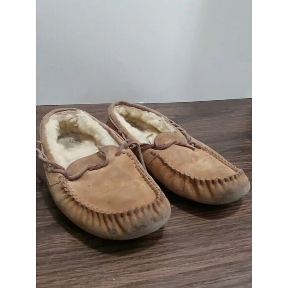 Ugg dakota slippers womens Size 8 brown - Picture 1 of 9
